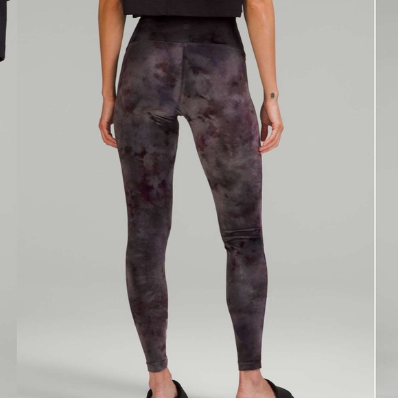 Lululemon wunder lounge HR velour size 4 - Picture 1 of 6